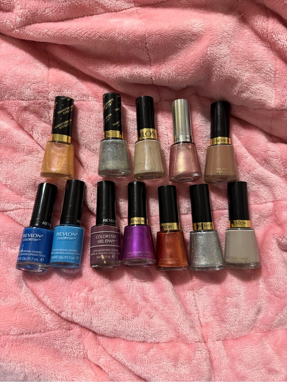 USED Revlon Assorted Nail Polish Bundle